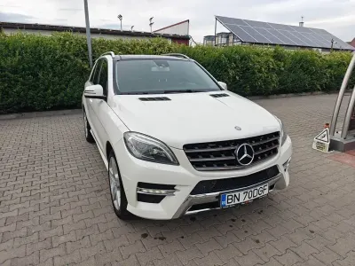 Gebraucht Mercedes ML250 AMG 204 PS (150 kW) 2013 Weiß SUV