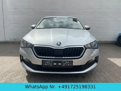 Gebraucht Skoda Scala Cool Plus 116 PS (85 kW) 2021 Silber Kleinwagen