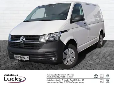 Gebraucht VW T7 110 PS (80 kW) 2024 Candyweiß Van