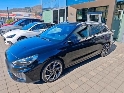 Gebraucht Hyundai i30 N Line 160 PS (117 kW) 2021 Schwarz Kombi