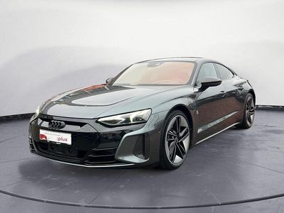 Grau Gebraucht 2021 Audi e-tron GT quattro Ambiente Limousine | 54.960 € (Fairer Preis)