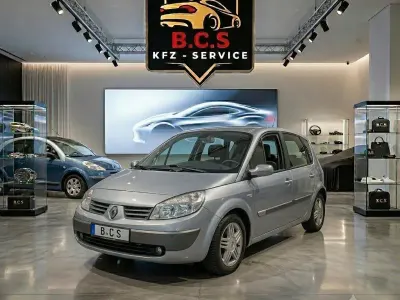 Gebraucht Renault Scénic II 135 PS (99 kW) 2004 Gold Van / Kleinbus
