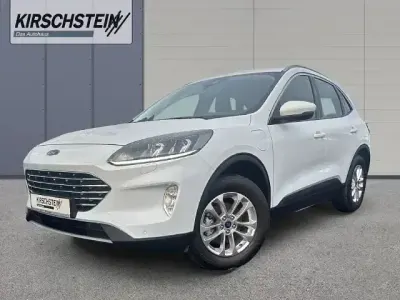 Używany Ford Kuga Titanium 225 KM (165 kW) 2022 Biały SUV