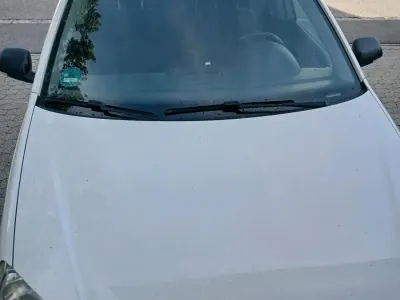 Gebraucht VW Polo 80 PS (58 kW) 2007 Weiß Kleinwagen