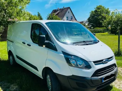 Gebraucht Ford Transit 111 PS (81 kW) 2018 Weiß Van / Kleinbus