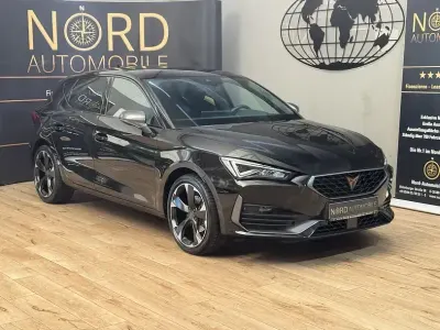 Gebraucht Seat Leon 150 PS (110 kW) 2023 Mitternachtsschwarz (metallic) Limousine