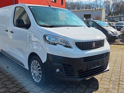 Gebraucht Peugeot Expert Avantage 122 PS (89 kW) 2020 Van