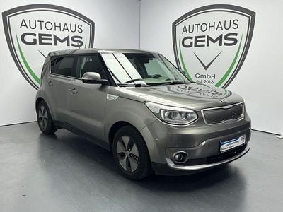 Begagnad Kia Soul 80 kW (110 HK) 2017 Grå SUV