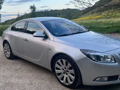 Gebraucht Opel Insignia 260 PS (191 kW) 2009 Silber Limousine