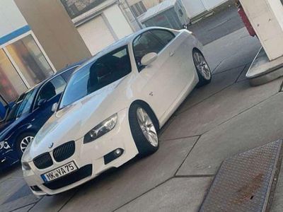 Weiß Gebraucht 2008 BMW 320 M Sport Coupé | 10.250 € (Teuer)