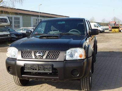 Gebraucht Nissan Navara 133 PS (97 kW) 2011 Schwarz Pickup
