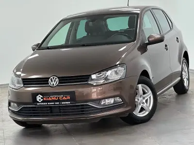 Gebraucht VW Polo Comfortline 90 PS (66 kW) 2016 Braun Limousine