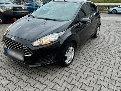 Gebraucht Ford Fiesta 60 PS (44 kW) 2014 Schwarz Kleinwagen