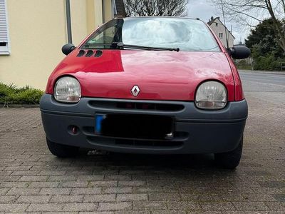 Gebraucht Renault Twingo Authentique 58 PS (42 kW) 2003 Rot Kleinwagen