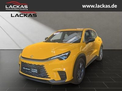 Lexus LBX