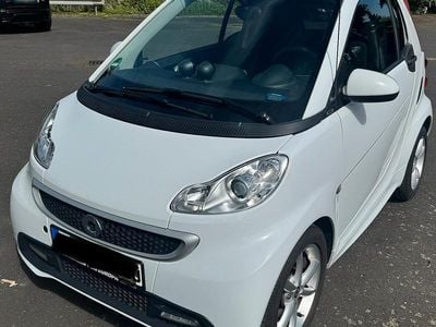 Gebraucht Smart ForTwo Cabrio Pulse 84 PS (61 kW) 2012 Weiß Cabrio