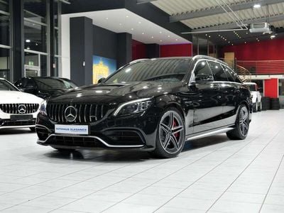 Mercedes C63 AMG