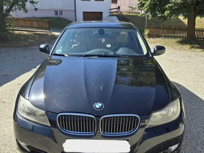 Gebraucht BMW 330 272 PS (200 kW) 2009 Blau Kombi
