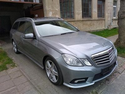 Mercedes E220