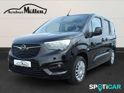 Gebraucht Opel Combo Life Elegance 131 PS (96 kW) 2022 Diamant schwarz/karbon schwarz Van / Kleinbus
