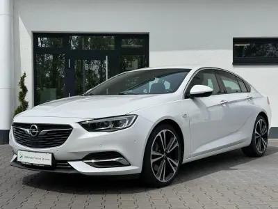 Brugt Opel Insignia Innovation 260 HK (191 kW) 2017 Hvid Sedan