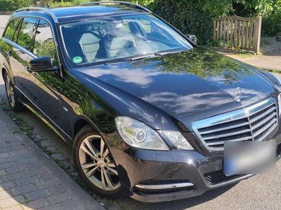 Mercedes E220
