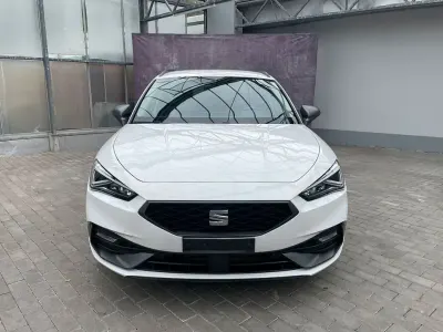 Gebraucht Seat Leon FR 150 PS (110 kW) 2021 Weiß Limousine