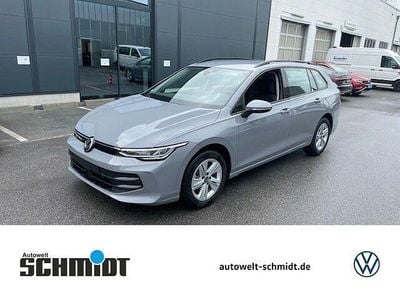 Gebraucht VW Golf VIII Life 116 PS (85 kW) 2024 Mondsteingrau Kombi