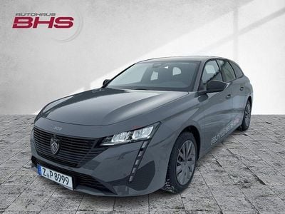 Selenium grau metallic (grau) Gebraucht 2023 Peugeot 308 Active Kombi | 23.970 € (Teuer)