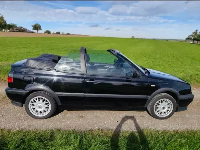 Gebraucht VW Golf Cabriolet Trendline 75 PS (55 kW) 1996 Schwarz Cabrio
