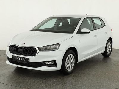 Moon weiß metallic Neu 2026 Skoda Fabia Selection Limousine | 20.875 € (Fairer Preis)