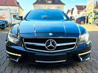 Gebraucht Mercedes CLS63 AMG AMG 557 PS (409 kW) 2013 Obsidianschwarz  metalliclack Coupé