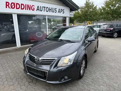 Gebraucht Toyota Avensis Sol 147 PS (108 kW) 2010 Grau Limousine