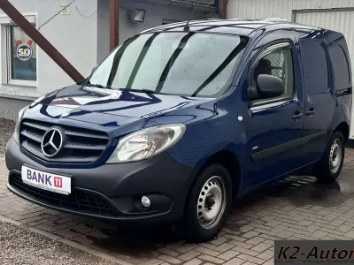 Gebraucht Mercedes Citan 111 110 PS (80 kW) 2016 Tintenblau Van / Kleinbus