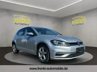 Gebraucht VW Golf VII Comfortline 150 PS (110 kW) 2020 Silber Limousine