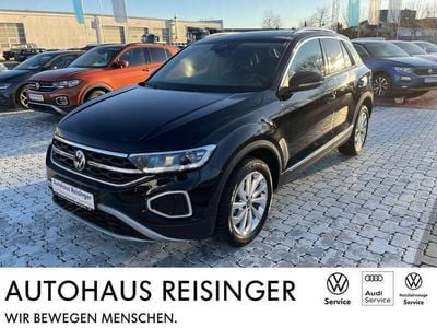 Gebraucht VW T-Roc Style 150 PS (110 kW) 2024 Deep black perleffekt SUV
