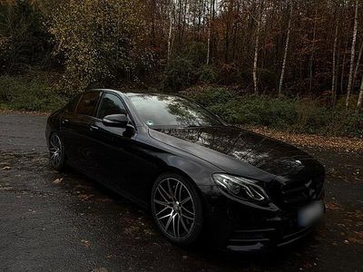 Gebraucht Mercedes E220 AMG line 194 PS (142 kW) 2016 Limousine