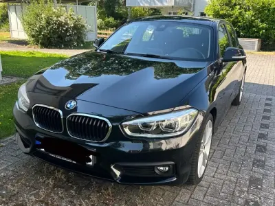Gebraucht BMW 118 136 PS (100 kW) 2018 Schwarz Kleinwagen