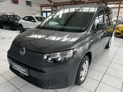Gebraucht VW Caddy Maxi 122 PS (89 kW) 2021 Grau Van / Kleinbus