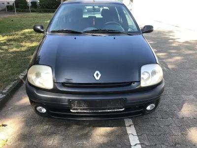 Gebraucht Renault Clio II 75 PS (55 kW) 2002 Schwarz Limousine