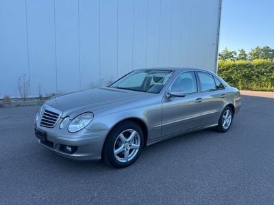 Mercedes E200
