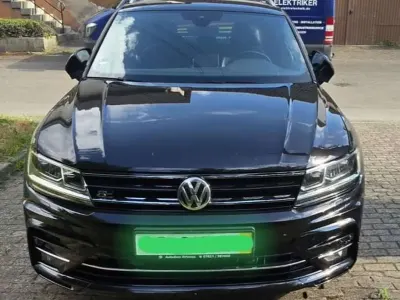 Gebraucht VW Tiguan R-line 220 PS (161 kW) 2017 Schwarz SUV
