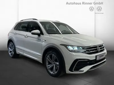 Gebraucht VW Tiguan R-line 150 PS (110 kW) 2023 Weiß SUV