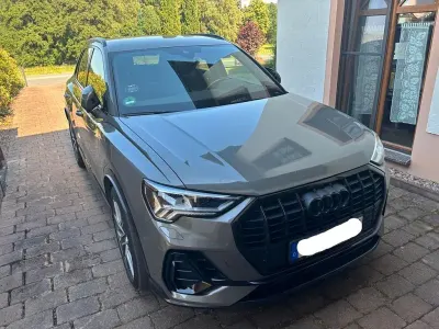 Gebraucht Audi Q3 Design 190 PS (139 kW) 2019 Grau SUV