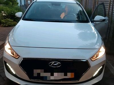 Weiß Gebraucht 2019 Hyundai i30 Kombi | 11.500 € (Fairer Preis)