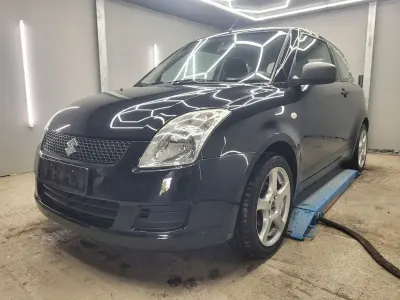 Gebraucht Suzuki Swift 92 PS (67 kW) 2009 Schwarz Kleinwagen