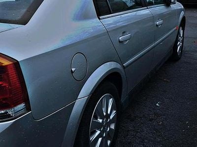 Gebraucht Opel Vectra 122 PS (89 kW) 2002 Silber Limousine