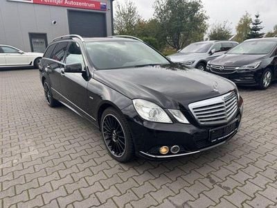 Gebraucht Mercedes E200 184 PS (135 kW) 2011 Schwarz Kombi