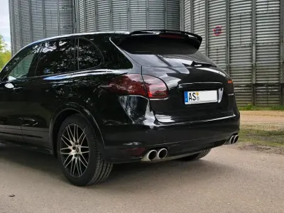 Gebraucht Porsche Cayenne Turbo 500 PS (367 kW) 2011 Schwarz SUV