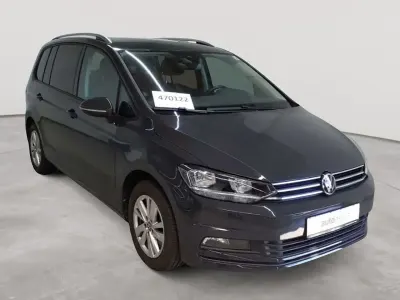 Gebraucht VW Touran Comfortline 150 PS (110 kW) 2023 Uranograu Van / Kleinbus